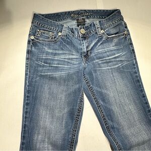 Aryia women’s size 9/10‎ boot cut jeans
